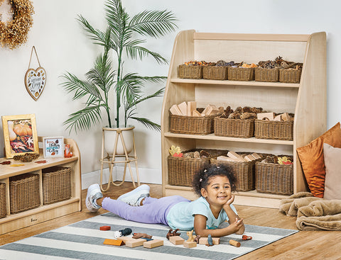 Medium Tiered Shelf Unit With Baskets